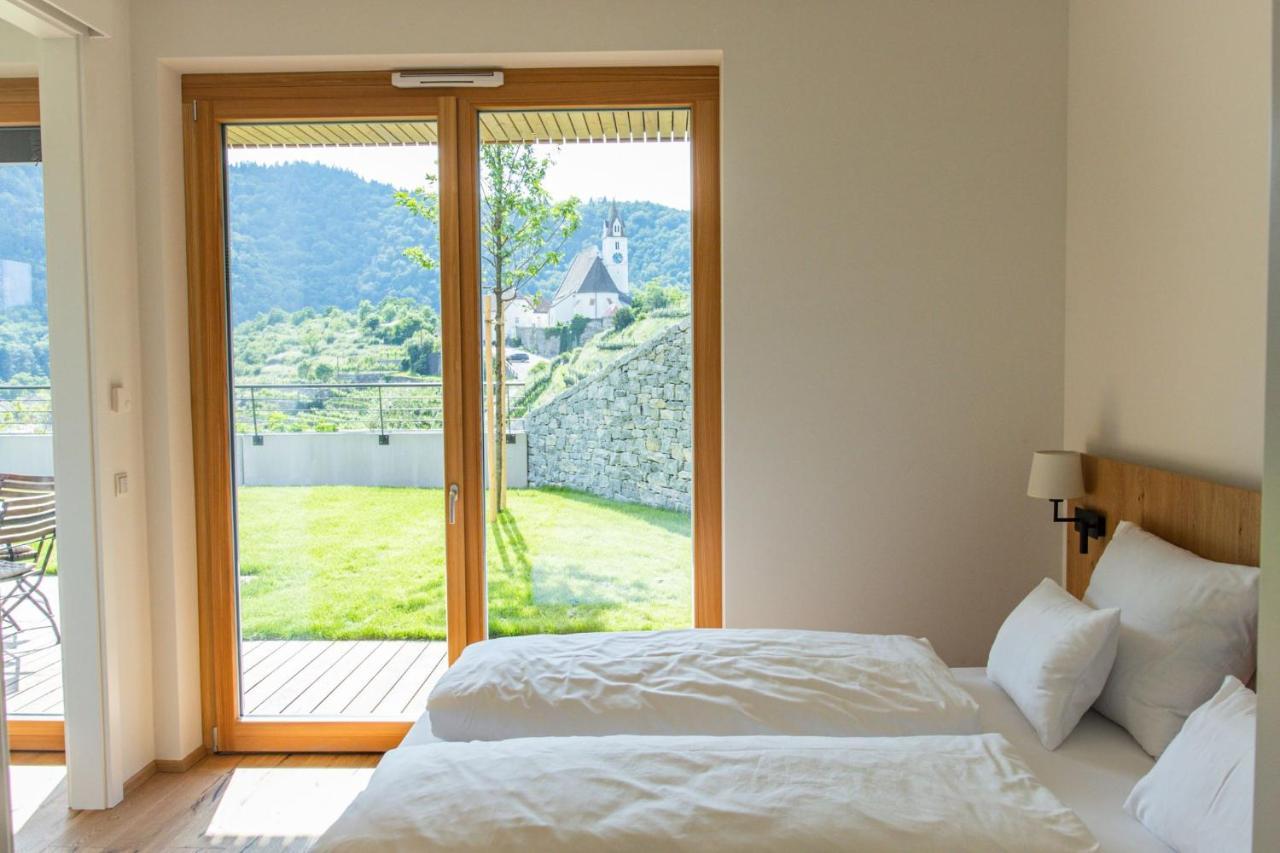 Weinhaus Nigl - Hotel, Restaurant Und Spa 山夫顿堡 外观 照片