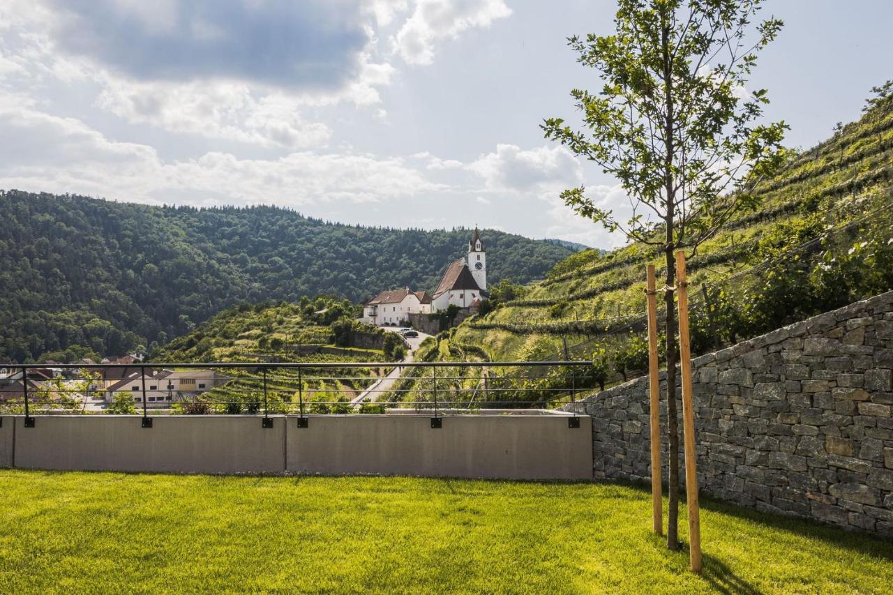 Weinhaus Nigl - Hotel, Restaurant Und Spa 山夫顿堡 外观 照片