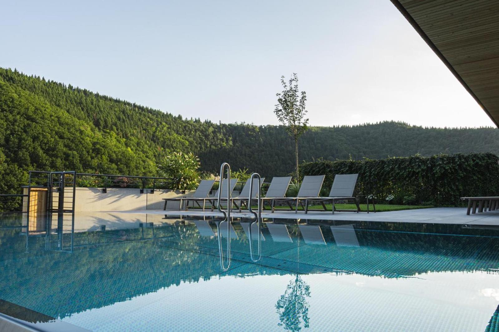 Weinhaus Nigl - Hotel, Restaurant Und Spa 山夫顿堡 外观 照片