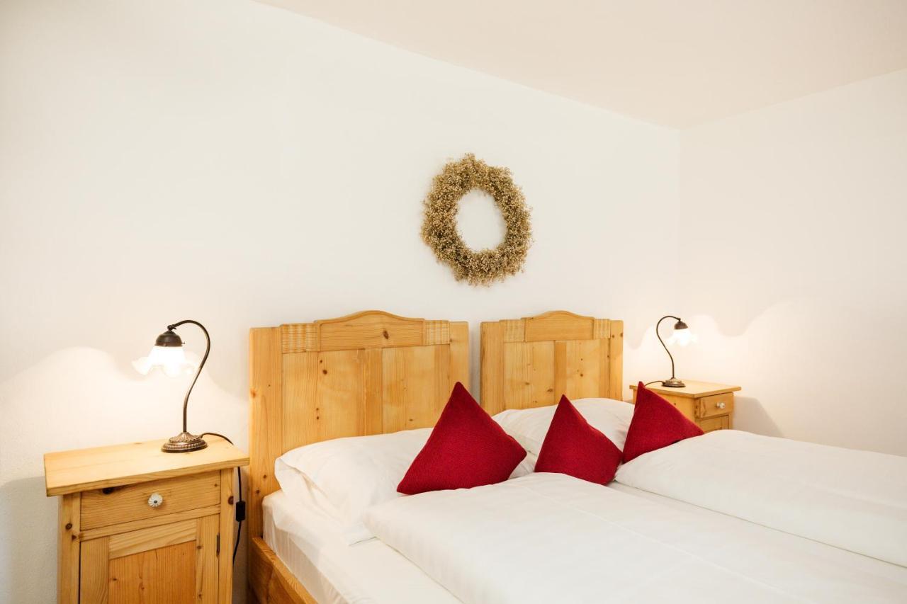 Weinhaus Nigl - Hotel, Restaurant Und Spa 山夫顿堡 外观 照片